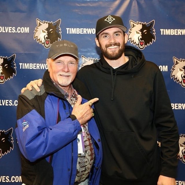 弧线球洞穿 弧线球洞穿